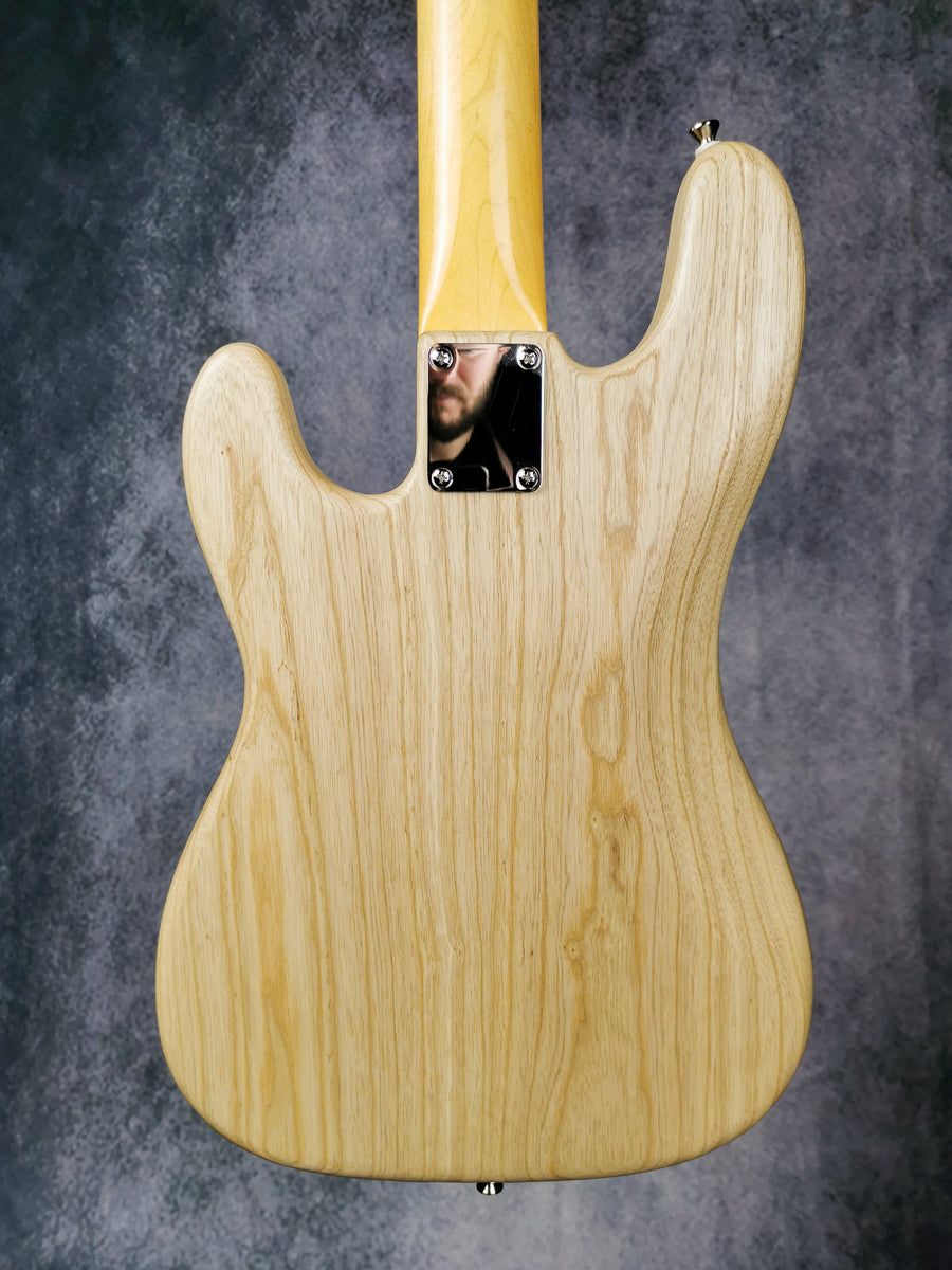 Custom Design Order (based on Fender Bass kit )